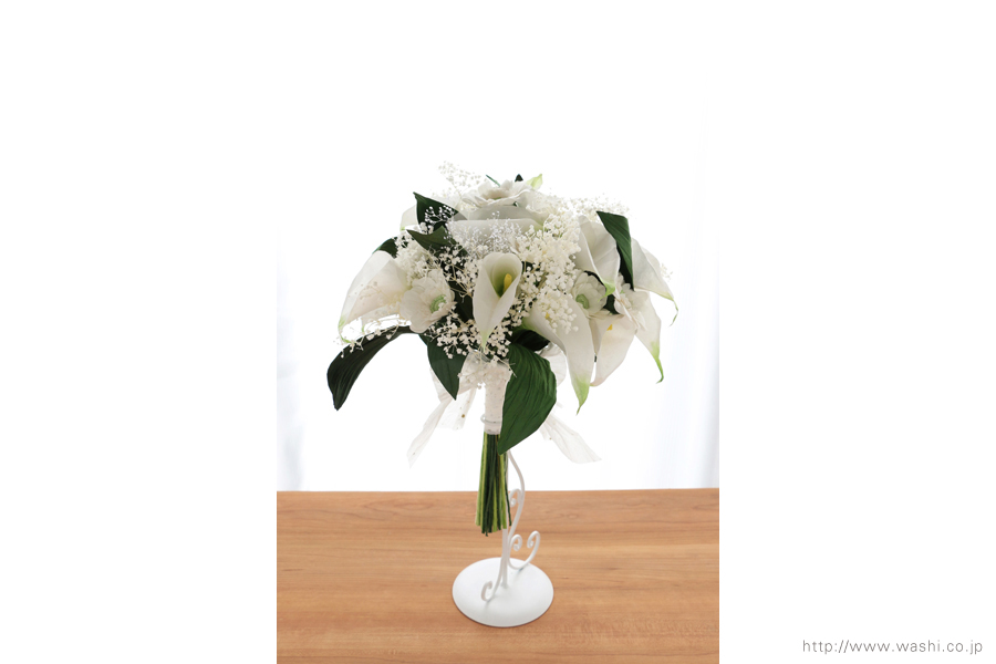 結婚記念日ペーパーフラワー｜白いカラーとガーベラの和紙製ブーケ・花束（正面）