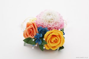 結婚式の思い出とともに－和紙製の観賞花と髪飾り（観賞用 真上）